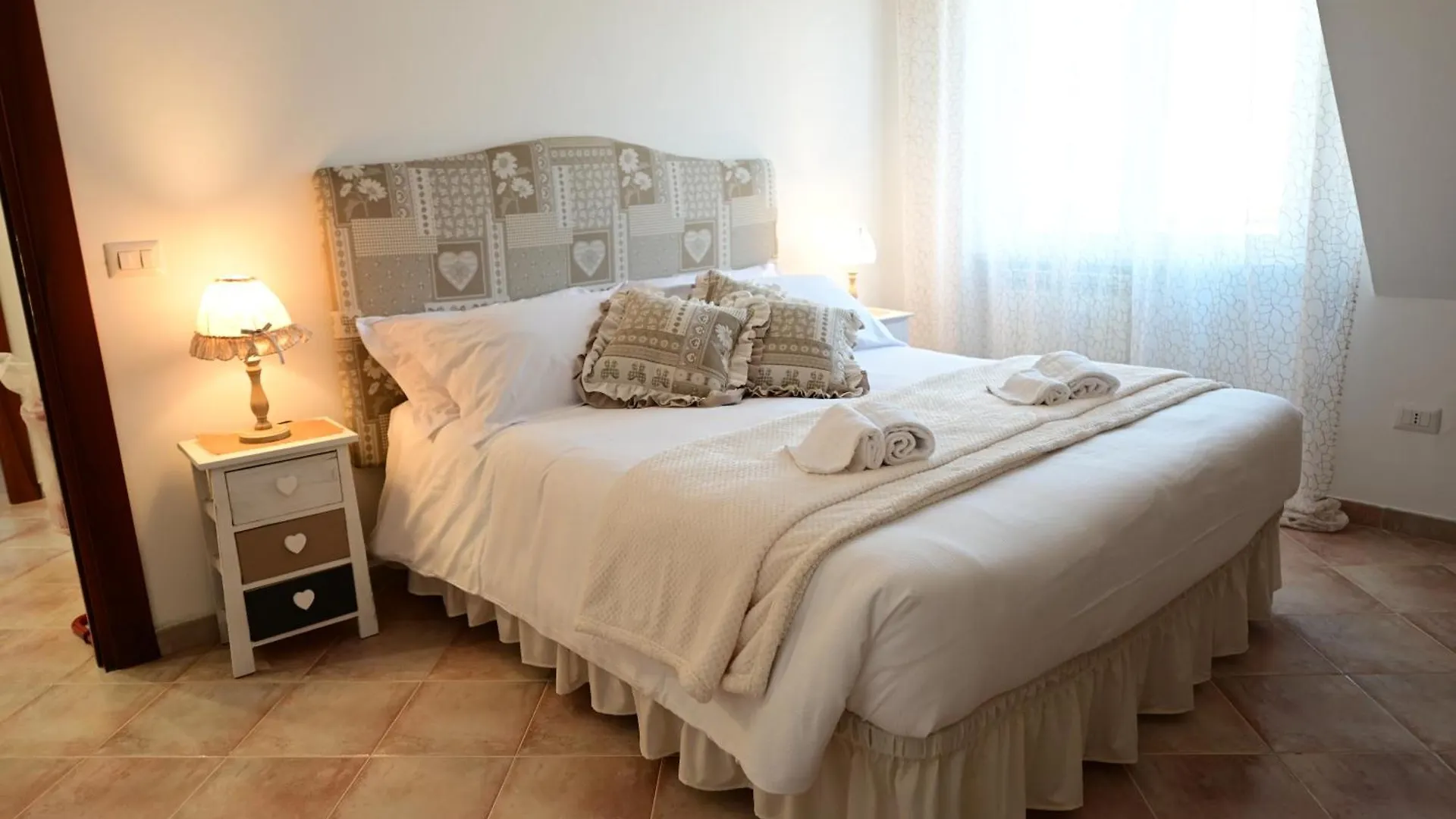 Casa Giuditta Grottaferrata 0*,